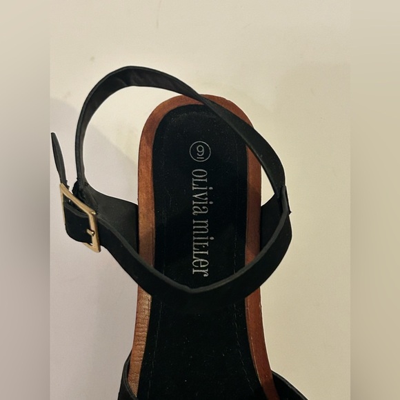 Olivia Miller Wedge Out Womens 9 Black Chunky Block Studded Open Toe - Picture 9 of 10